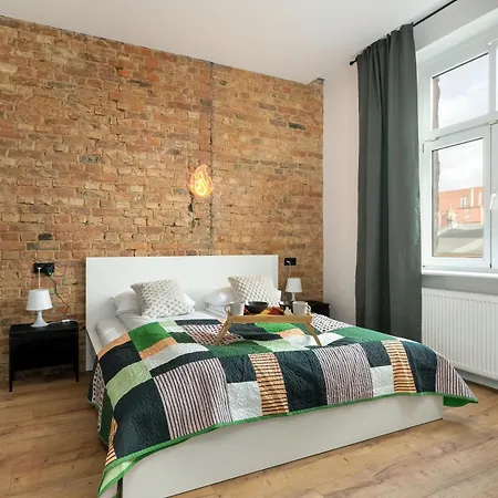 Klimatyzowane I Stylowe W Poznaniu Blisko Parku By Renters * Posen