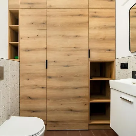 Apartment Klimatyzowane I Stylowe W Poznaniu Blisko Parku By Renters